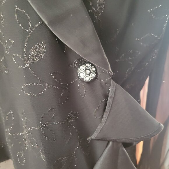 Another Thyme Vintage Black Chiffon Embroidered Wrap Blouse With Satin Collar & - Picture 2 of 7